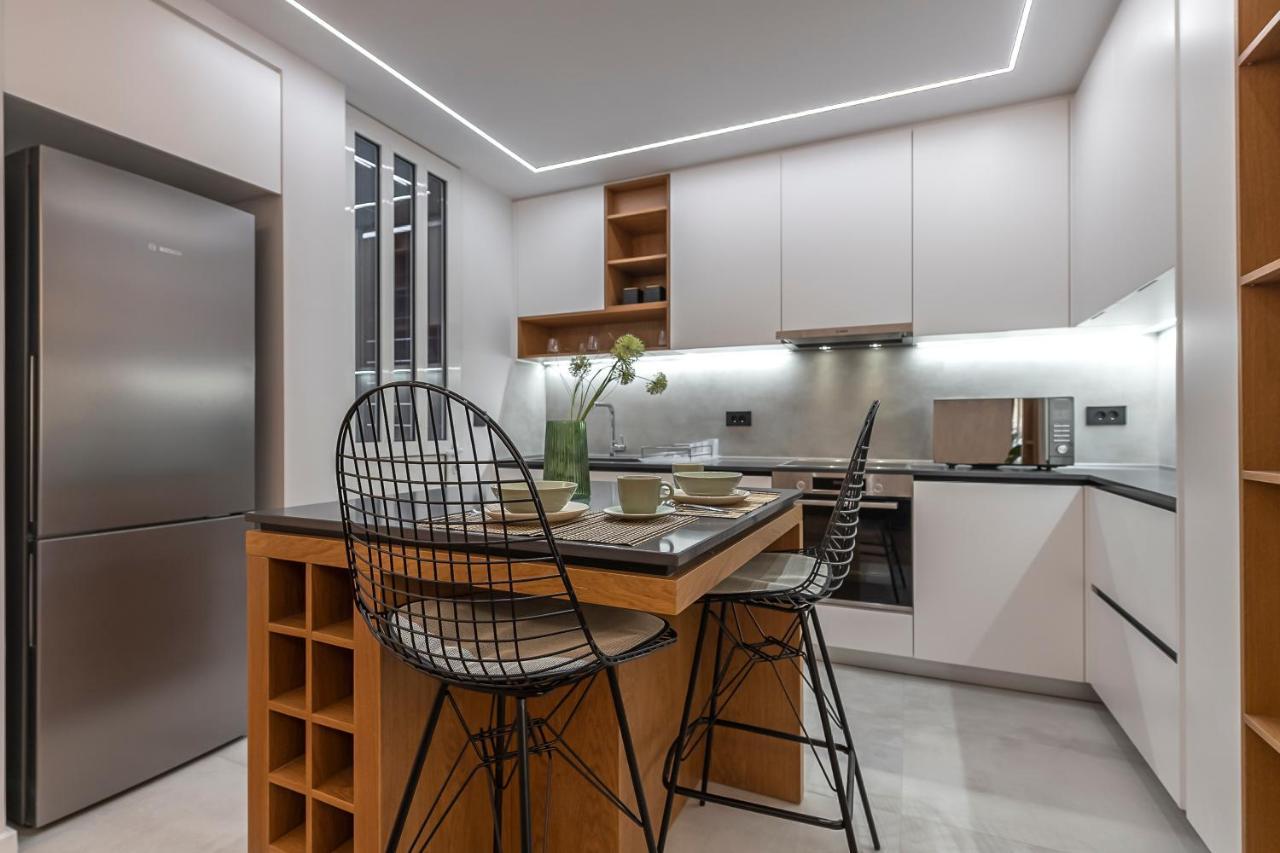 Phaedrus Living Luxury Penthouse Ploutarchou Apartment เอเธนส์ ภายนอก รูปภาพ