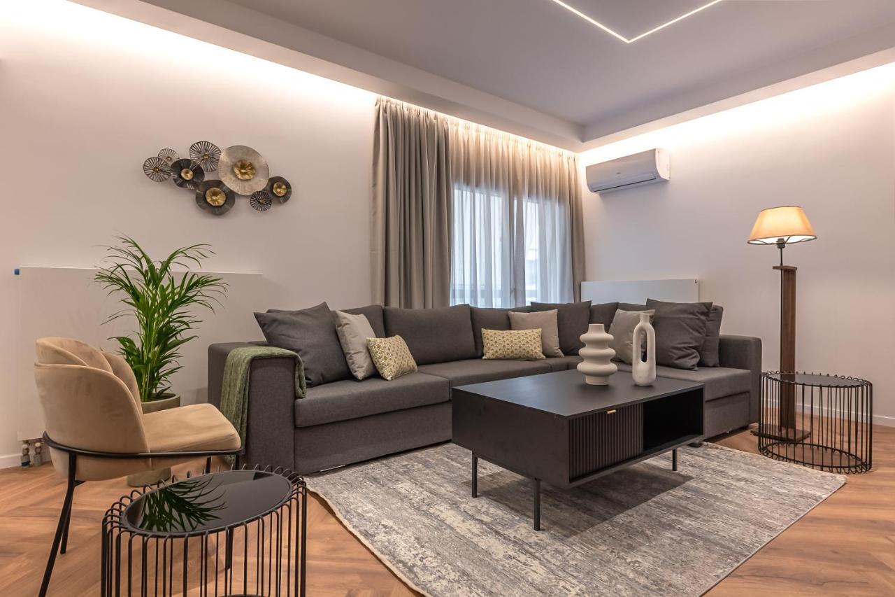 Phaedrus Living Luxury Penthouse Ploutarchou Apartment เอเธนส์ ภายนอก รูปภาพ